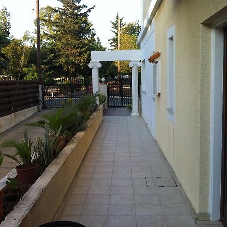 Valentinos House Villa Pafos Oda fotoğraf
